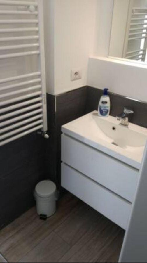 Monolocale Zona Corso Buenos Aires - Paisiello Apartment Milan Bagian luar foto